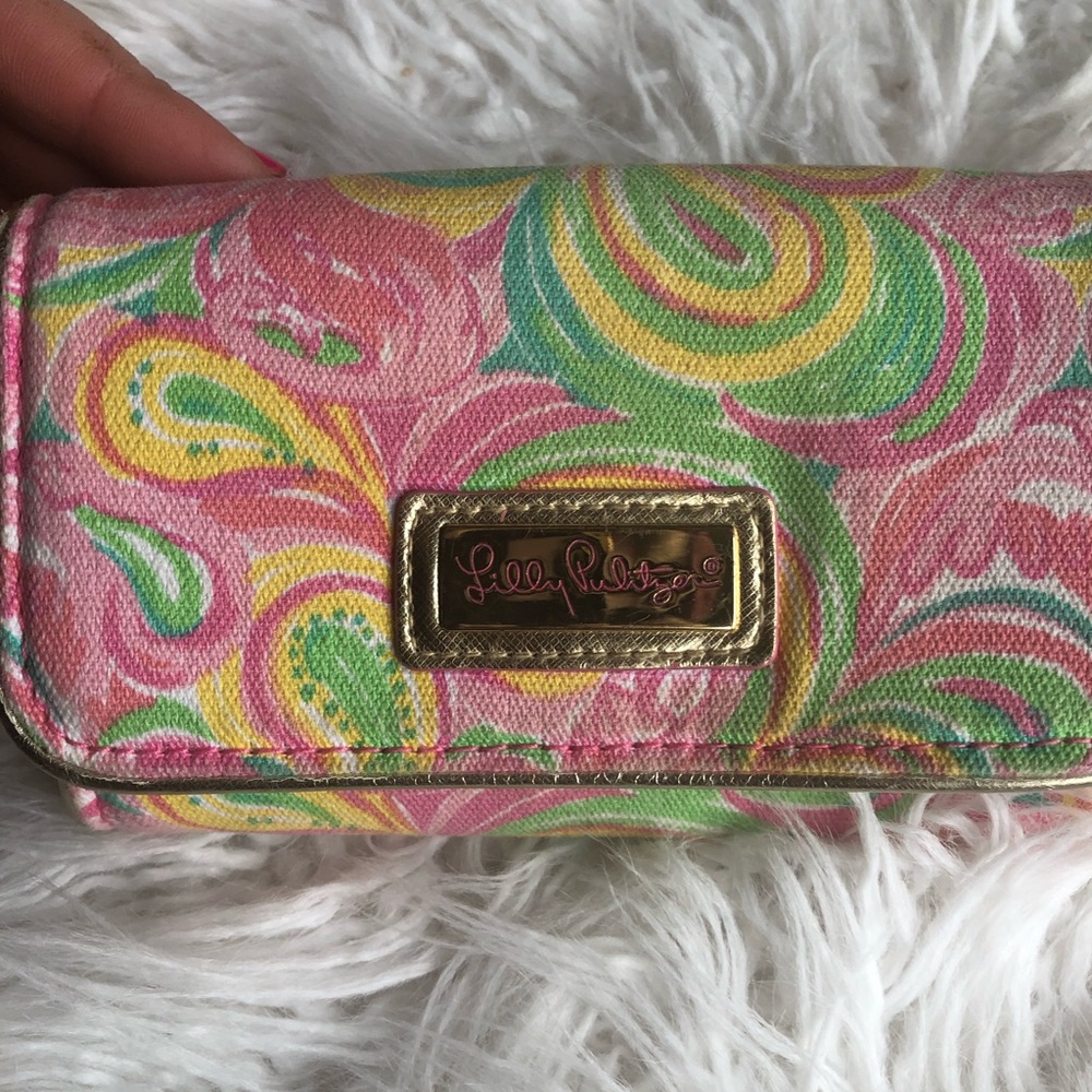 Lilly Pulitzer wristlet